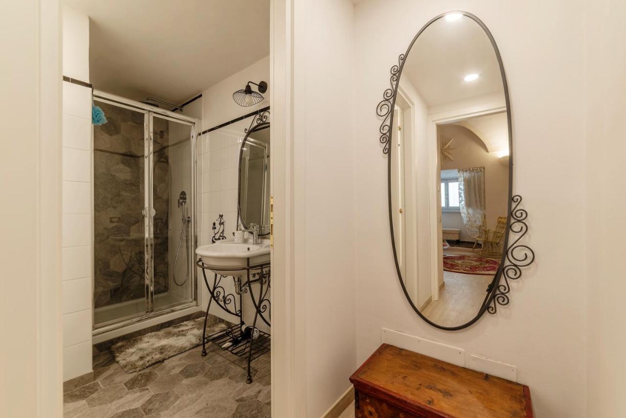 Palazzo Altieri Elegant Apartment Róma Kültér fotó